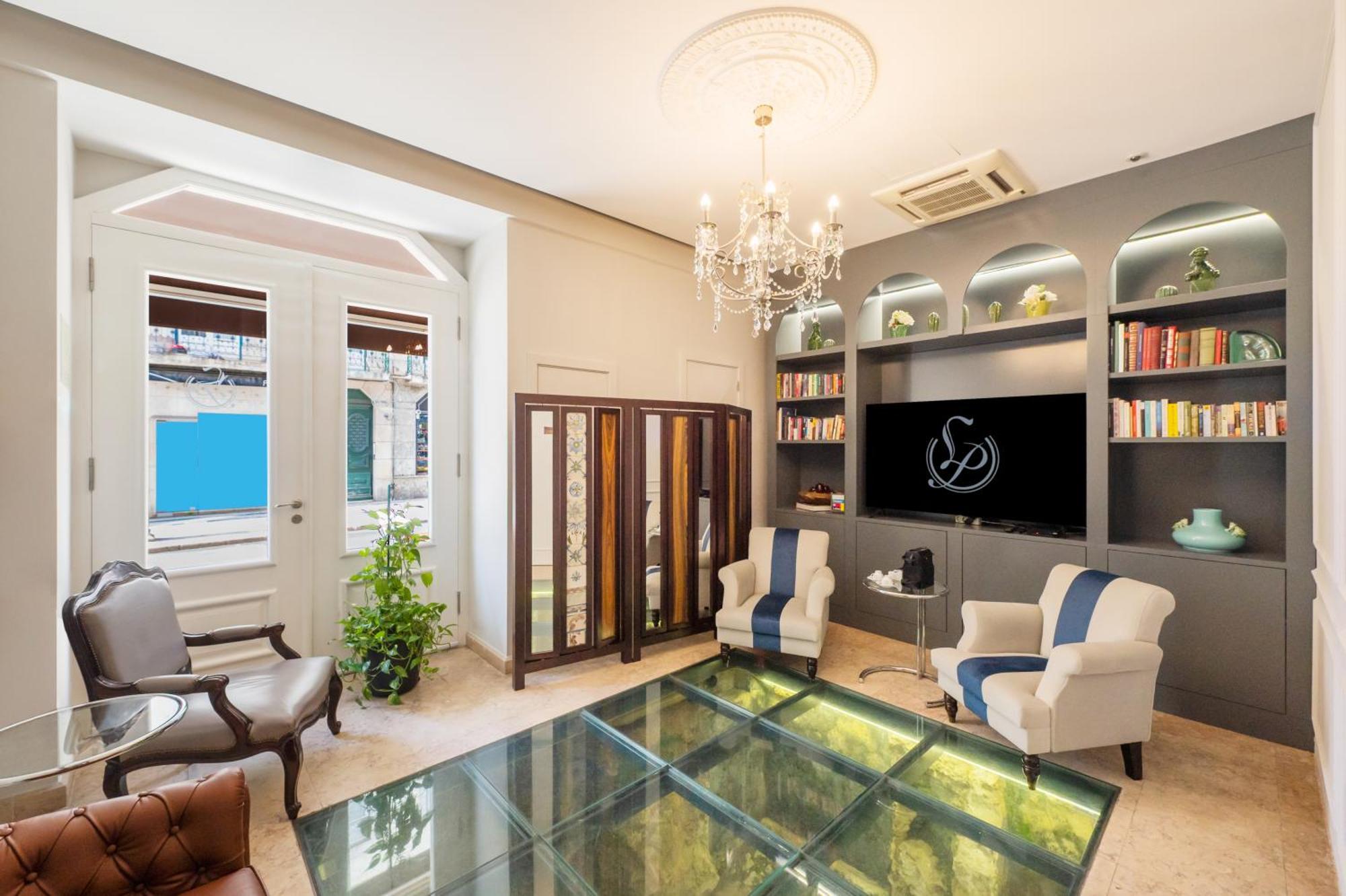 Prata Boutique Hotel 3*